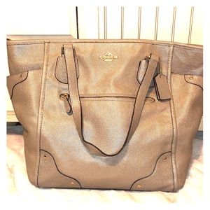 COACH Large Tan and Gold Tote Bag EUC